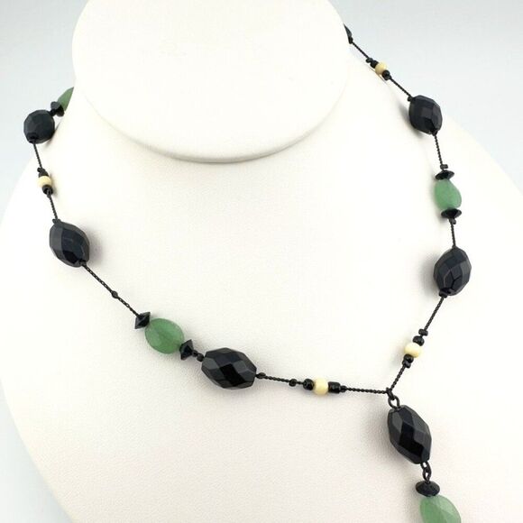 Lia Sophia “Pepper-Mint” Crystal Glass Resin Beads Lariat Necklace - Picture 3 of 7
